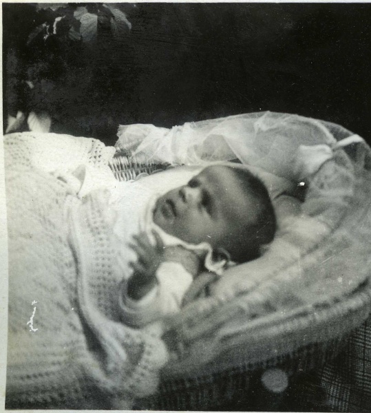 Monplaisir, Pques 1946 : Isabelle
