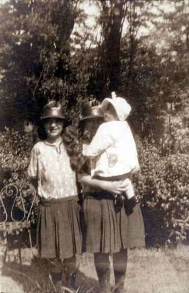 Monplaisir : Irène, Anne, Françoise